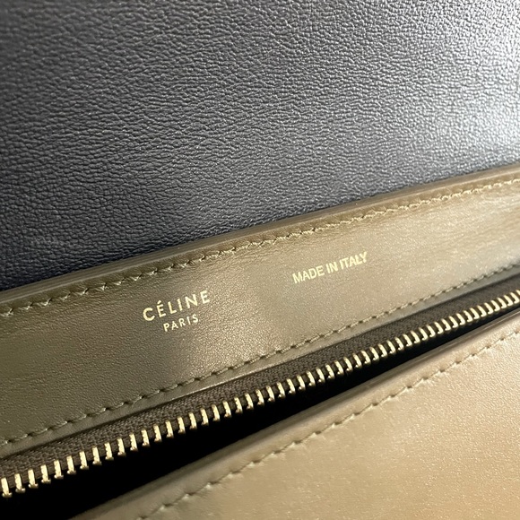 Celine medium Trapeze Bag from 2014 Fall! - Picture 3 of 6